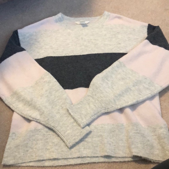 H&M Sweaters - H&M color block sweater